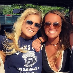 Meet your Posher, Sarah